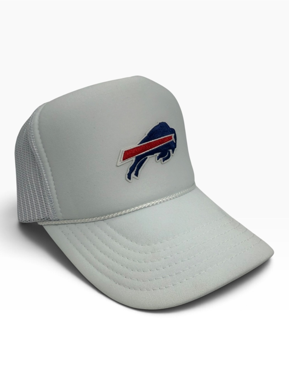 NEW VINTAGE STYLE BUFFALO WHITE OUT TRUCKER HAT CAP ADULT TRENDY MESH VINTAGE